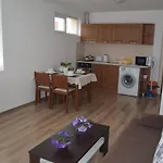 Divela 3 Apartman *