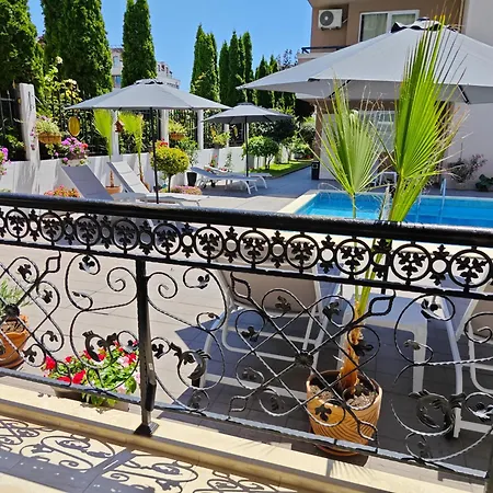 Divela 3 Apartment